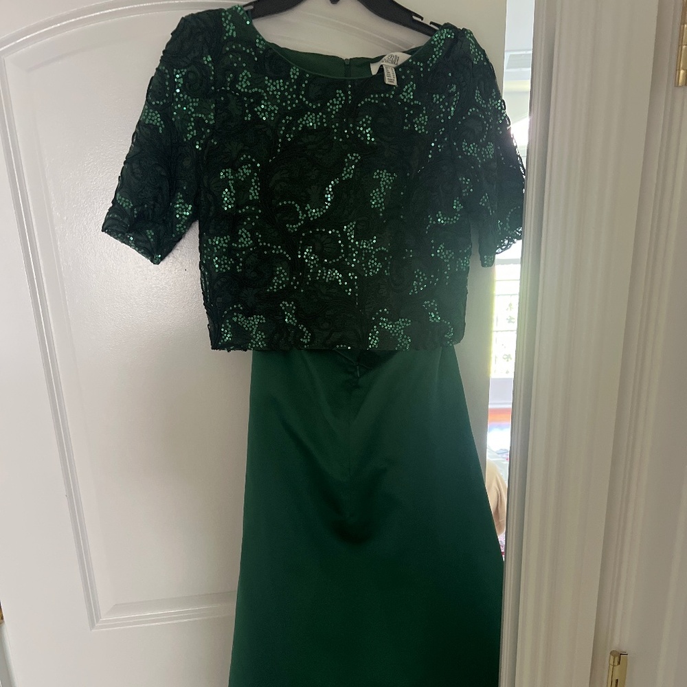 Badgley Mischka two-piece evening set